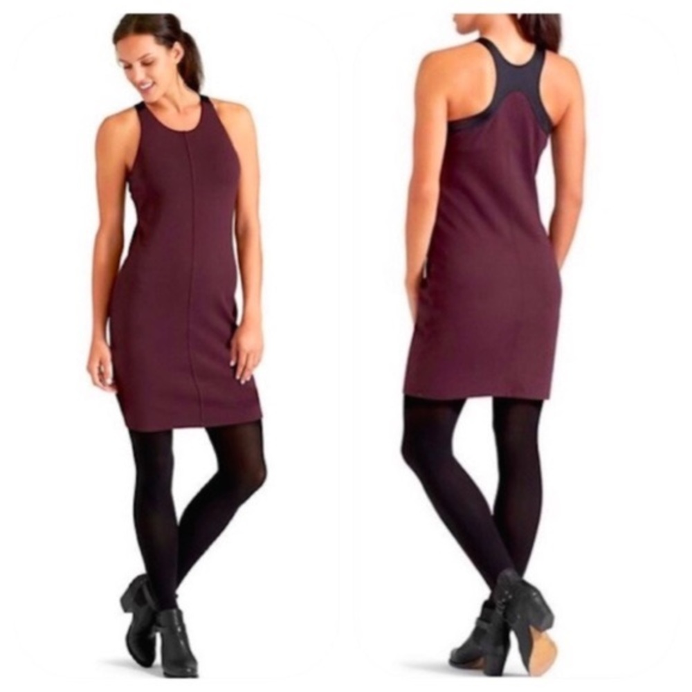 Athleta Racer Back Built in Sports Bra Dress XS